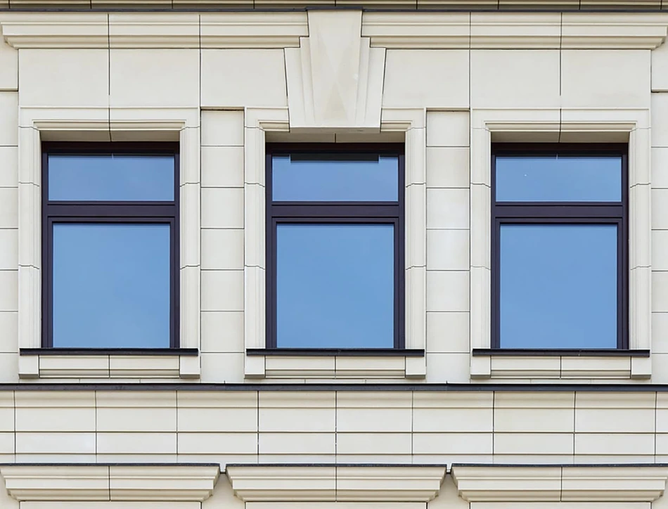 Holz-Alu-Fenster-Fassade